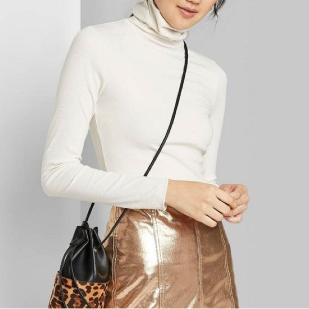 WILD FABLE White Ribbed Turtleneck FREE with Bundle